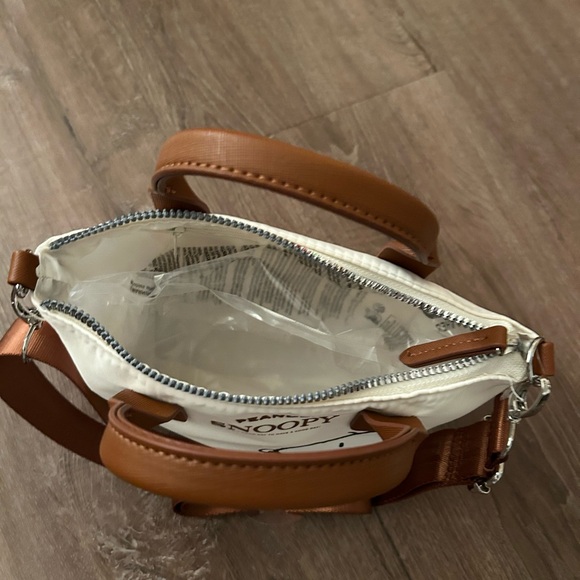 Peanuts Snoopy Crossbody Bag in White and Brown - Picture 3 of 5